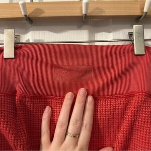 VS Pink Red Waffle Leggings, L